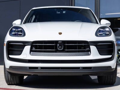 2026 Porsche Macan Macan