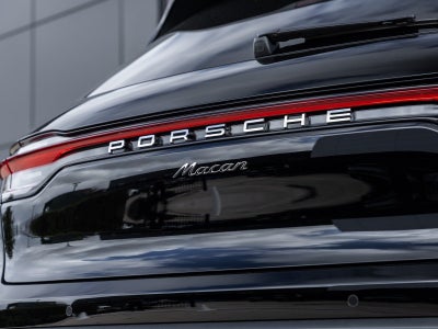 2026 Porsche Macan Macan
