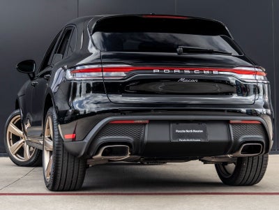 2026 Porsche Macan Macan
