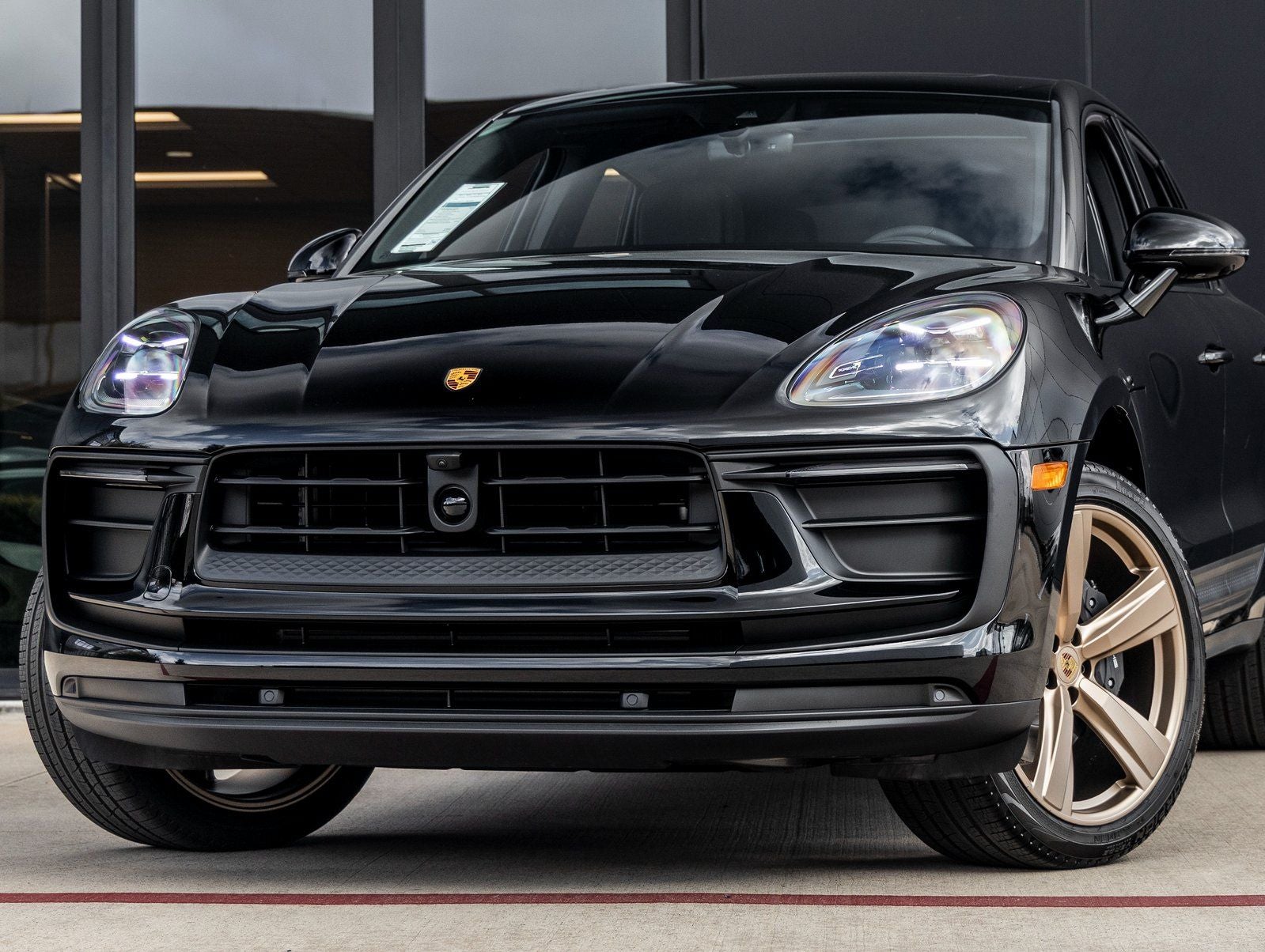 2026 Porsche Macan Macan