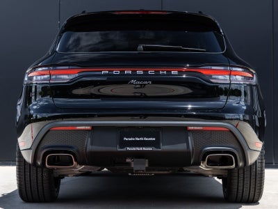 2026 Porsche Macan AWD