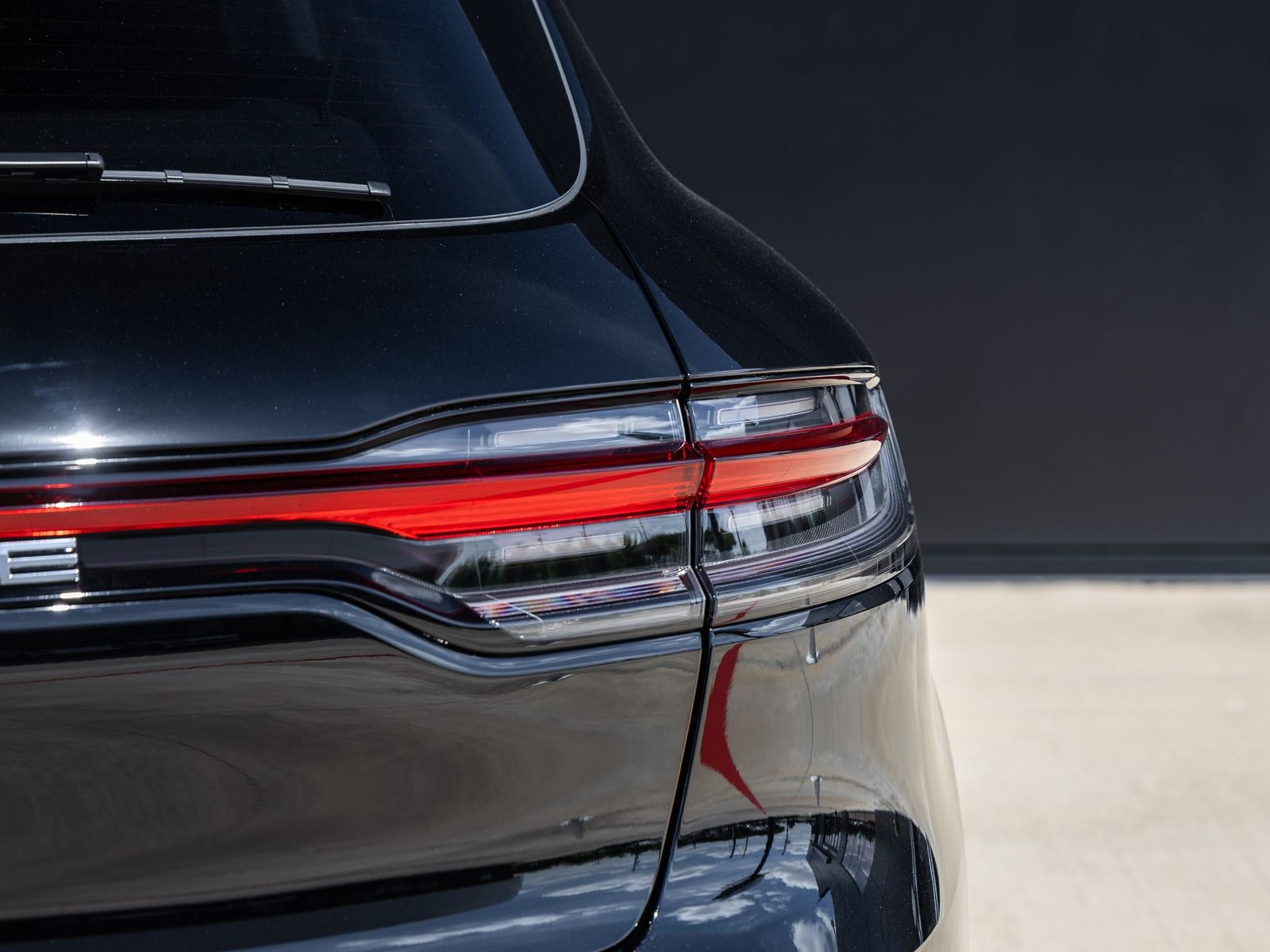 2026 Porsche Macan AWD
