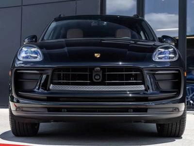 2026 Porsche Macan AWD