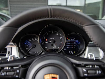 2026 Porsche Macan AWD