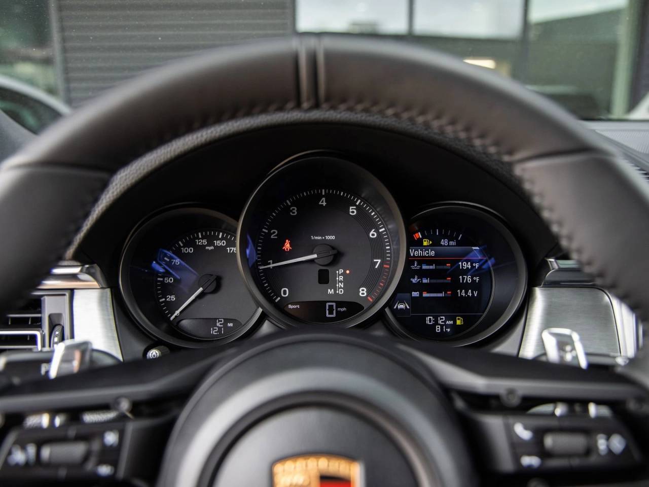 2026 Porsche Macan AWD