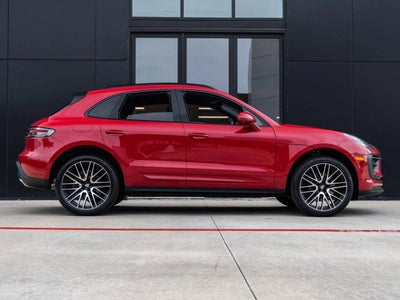 2026 Porsche Macan AWD