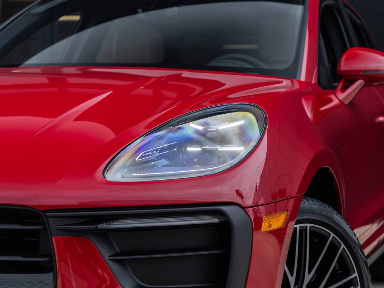 2026 Porsche Macan AWD