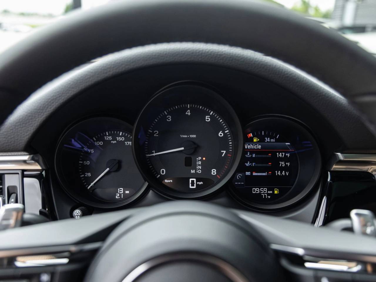 2026 Porsche Macan AWD
