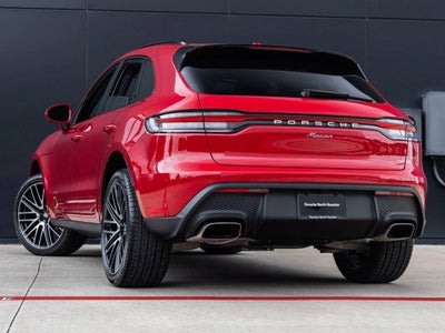 2026 Porsche Macan AWD