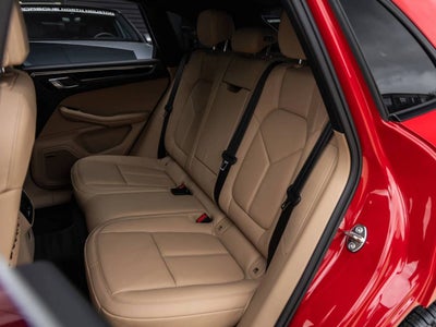 2026 Porsche Macan AWD