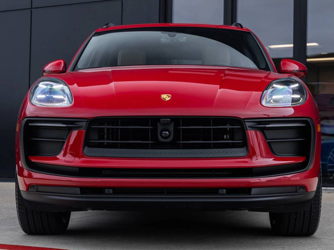 2026 Porsche Macan AWD