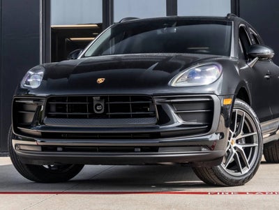 2026 Porsche Macan Macan