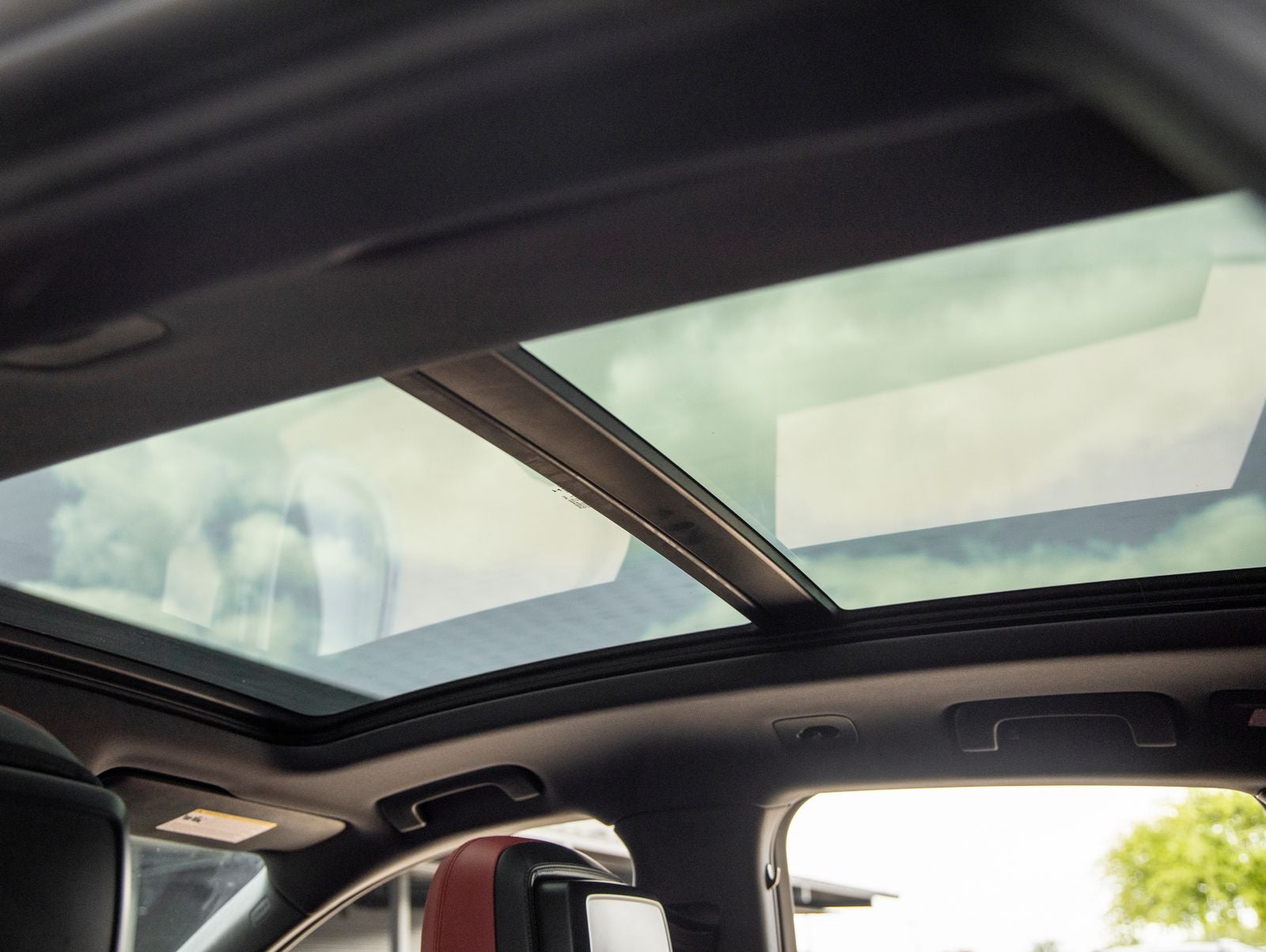 2020 Porsche Macan Macan