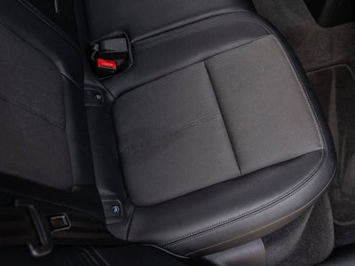 2023 Porsche Macan Macan (MY23)