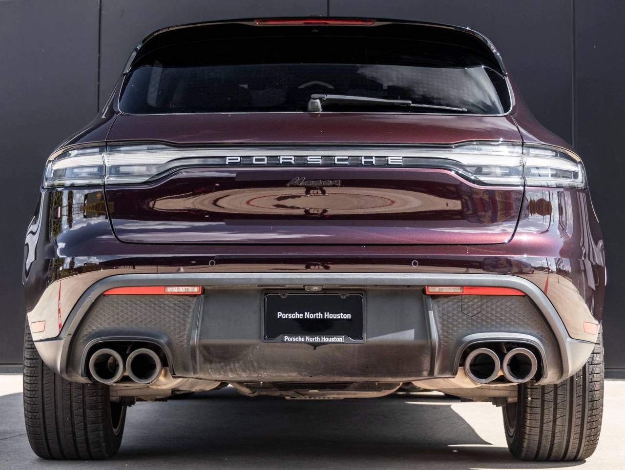 2023 Porsche Macan Macan (MY23)