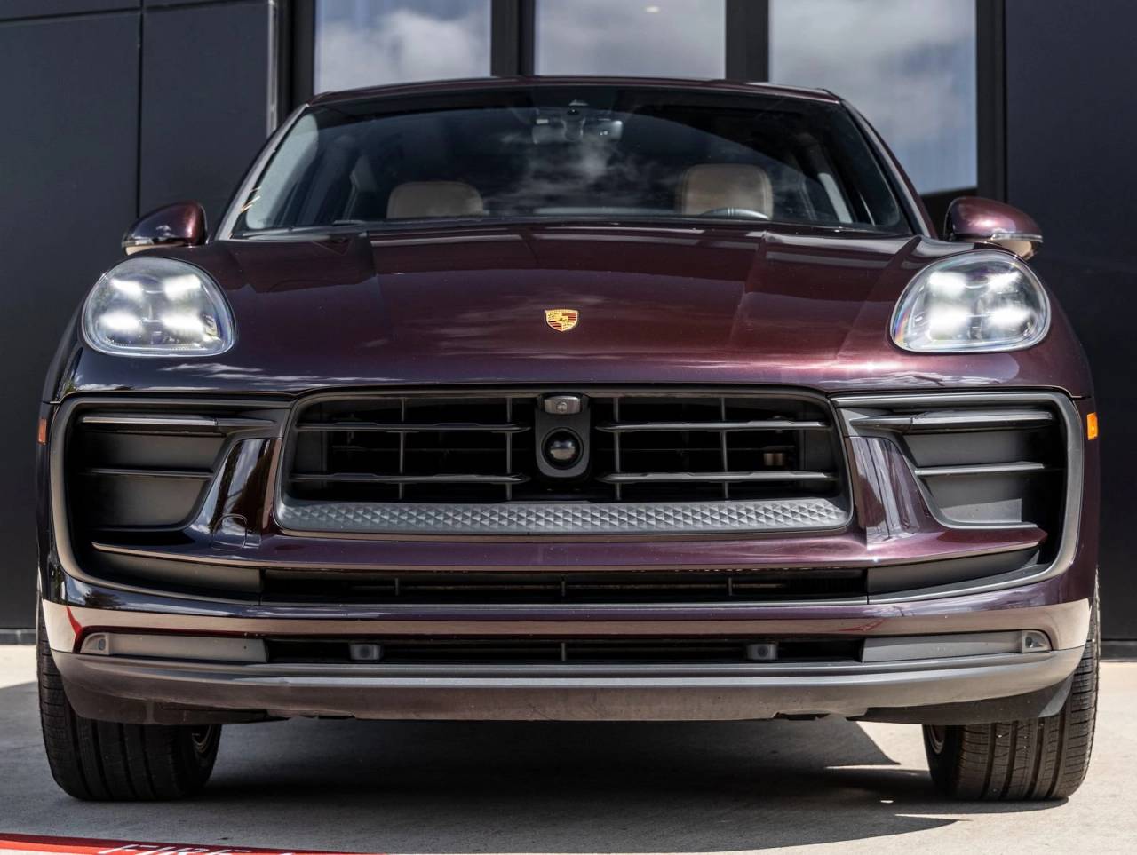 2023 Porsche Macan Macan (MY23)