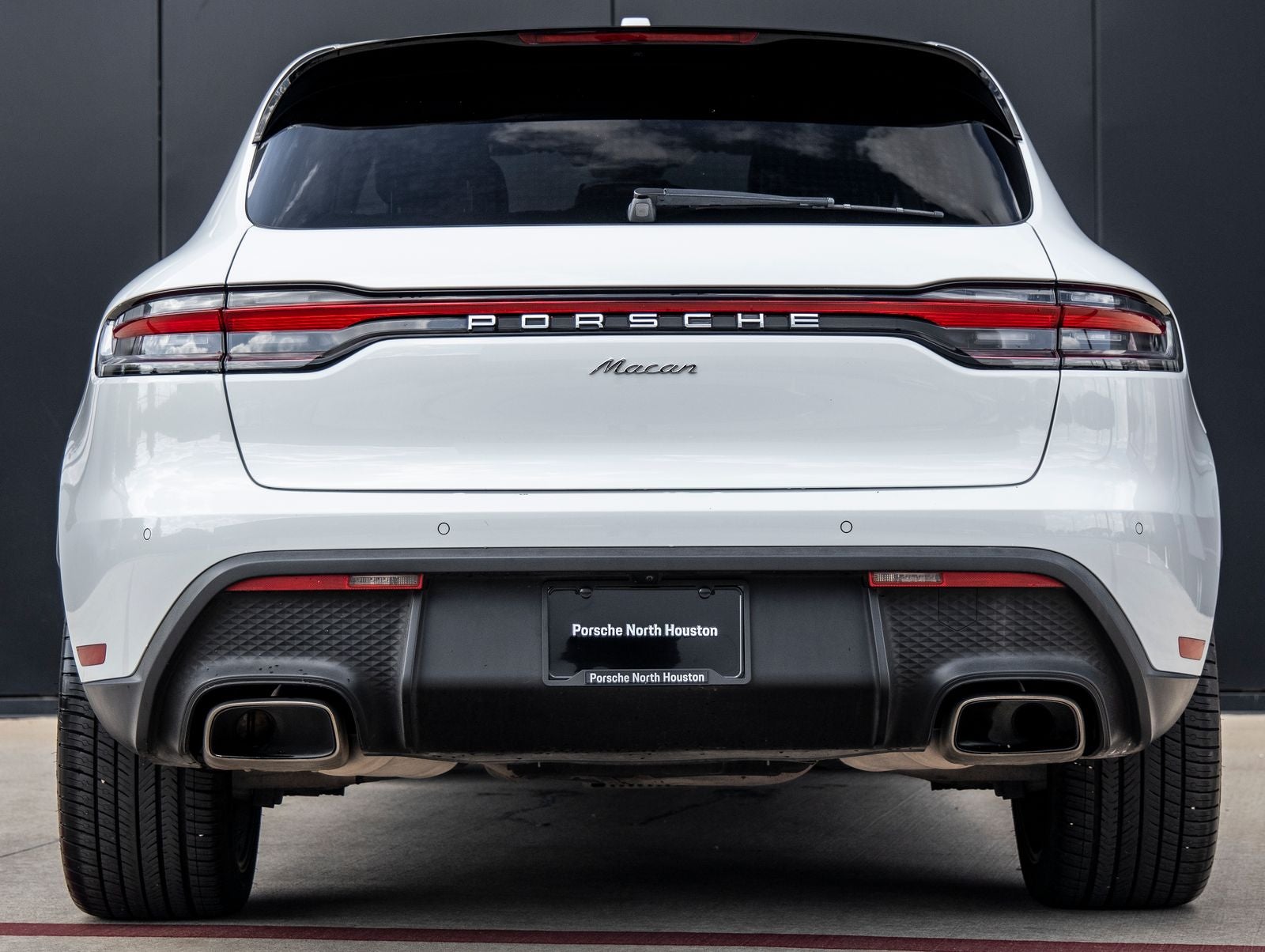 2023 Porsche Macan Macan (MY23)