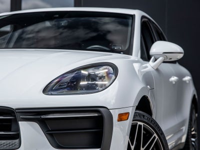 2023 Porsche Macan Macan (MY23)