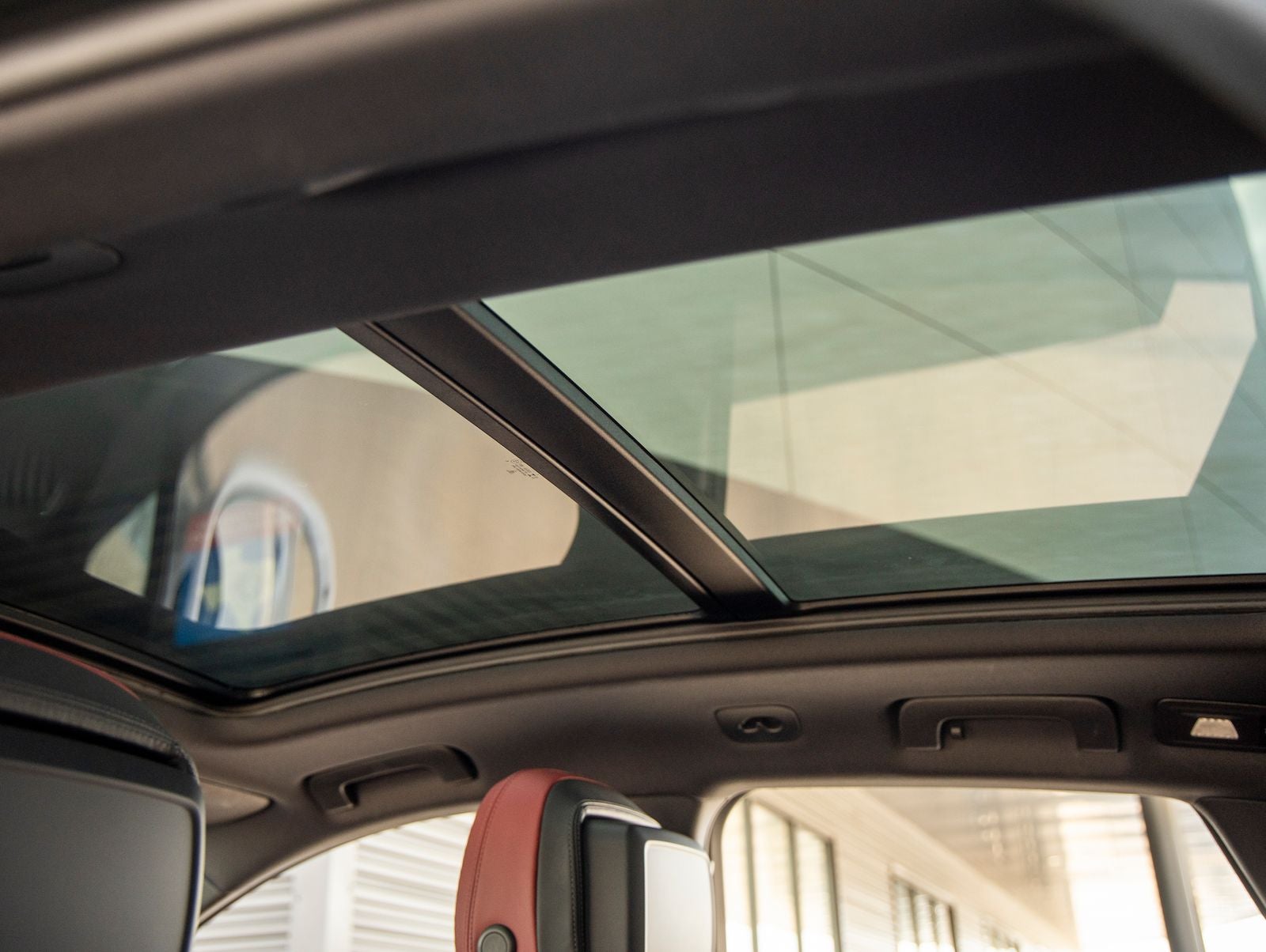 2023 Porsche Macan Macan (MY23)