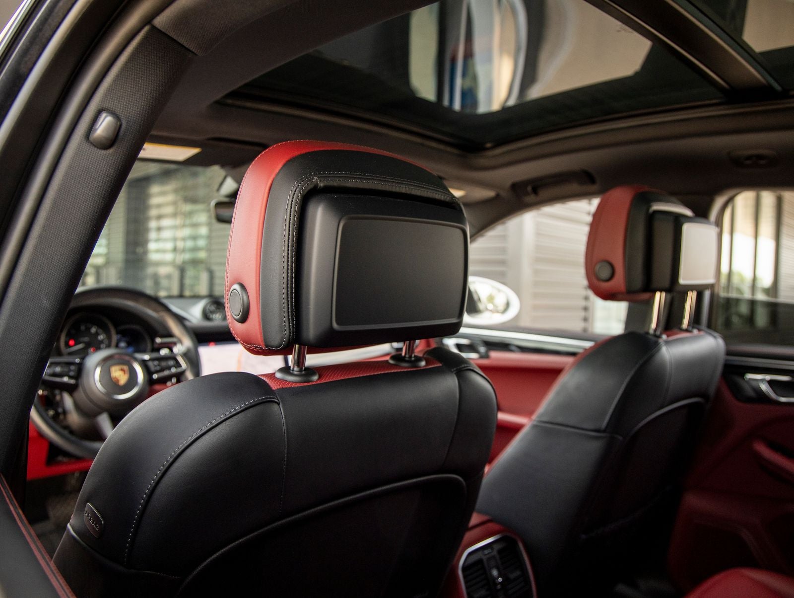 2023 Porsche Macan Macan (MY23)