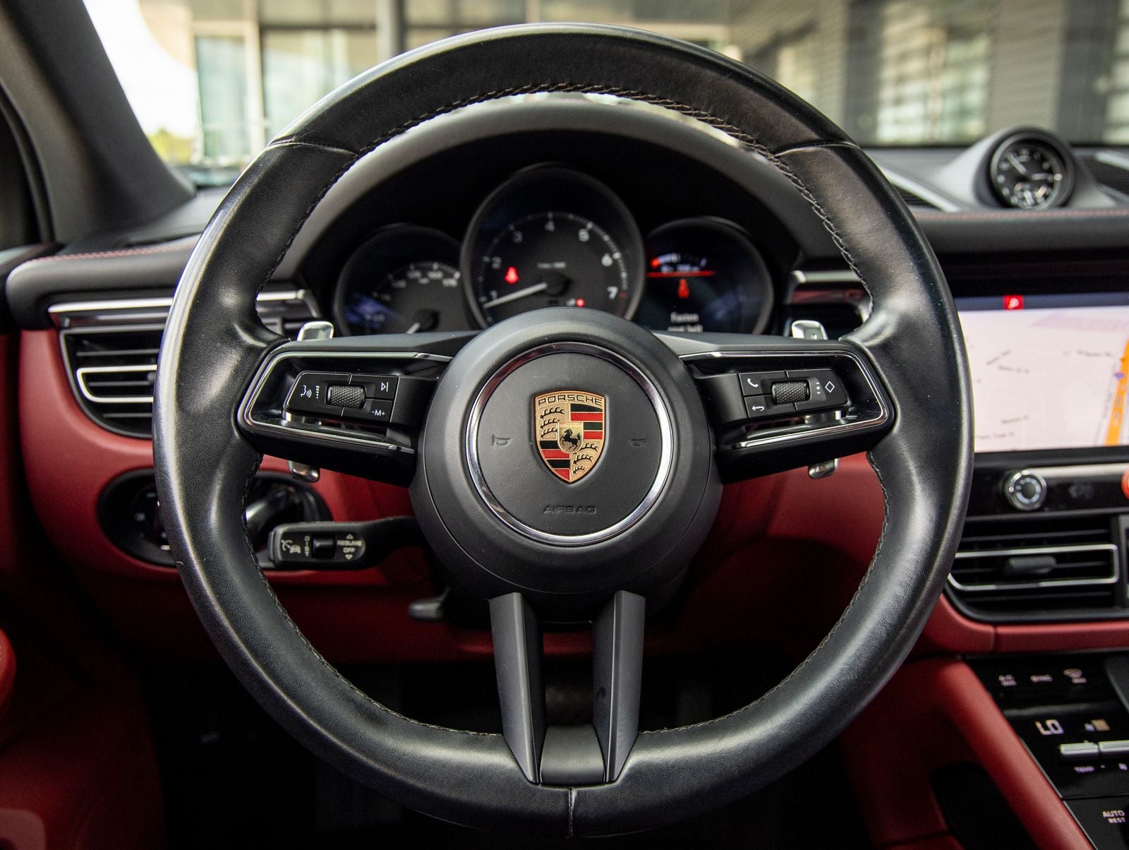 2023 Porsche Macan Macan (MY23)