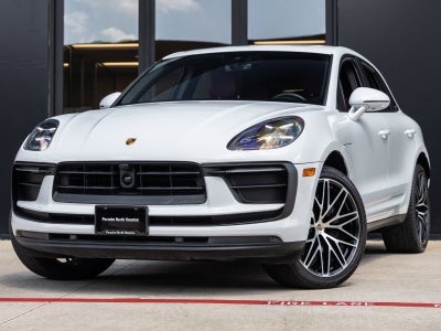 2023 Porsche Macan Macan