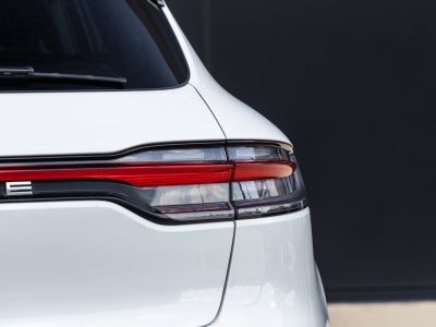 2023 Porsche Macan Macan