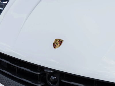 2023 Porsche Macan Macan