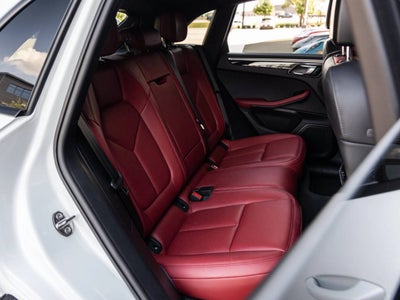 2023 Porsche Macan Macan