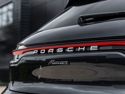 2024 Porsche Macan AWD