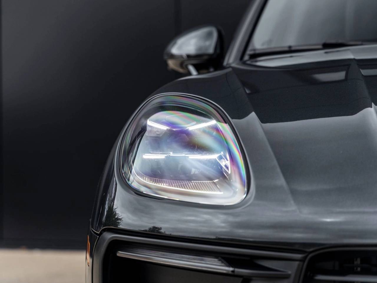 2024 Porsche Macan AWD