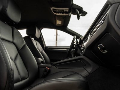 2024 Porsche Macan AWD