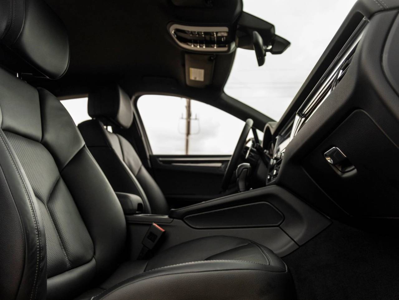 2024 Porsche Macan AWD