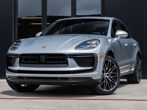 2025 Porsche Macan AWD