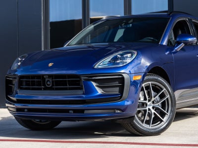 2026 Porsche Macan AWD