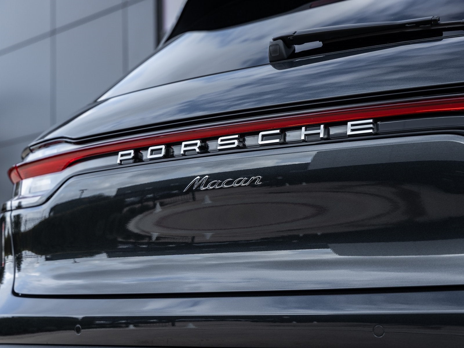 2026 Porsche Macan Macan
