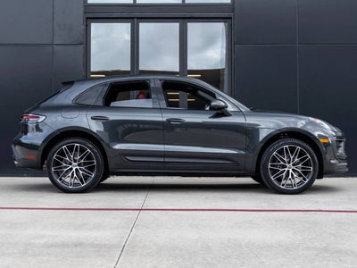 2026 Porsche Macan Macan