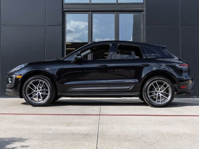 2026 Porsche Macan AWD