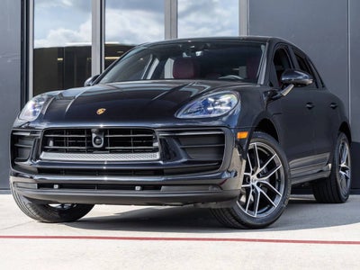 2026 Porsche Macan AWD