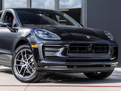 2026 Porsche Macan AWD