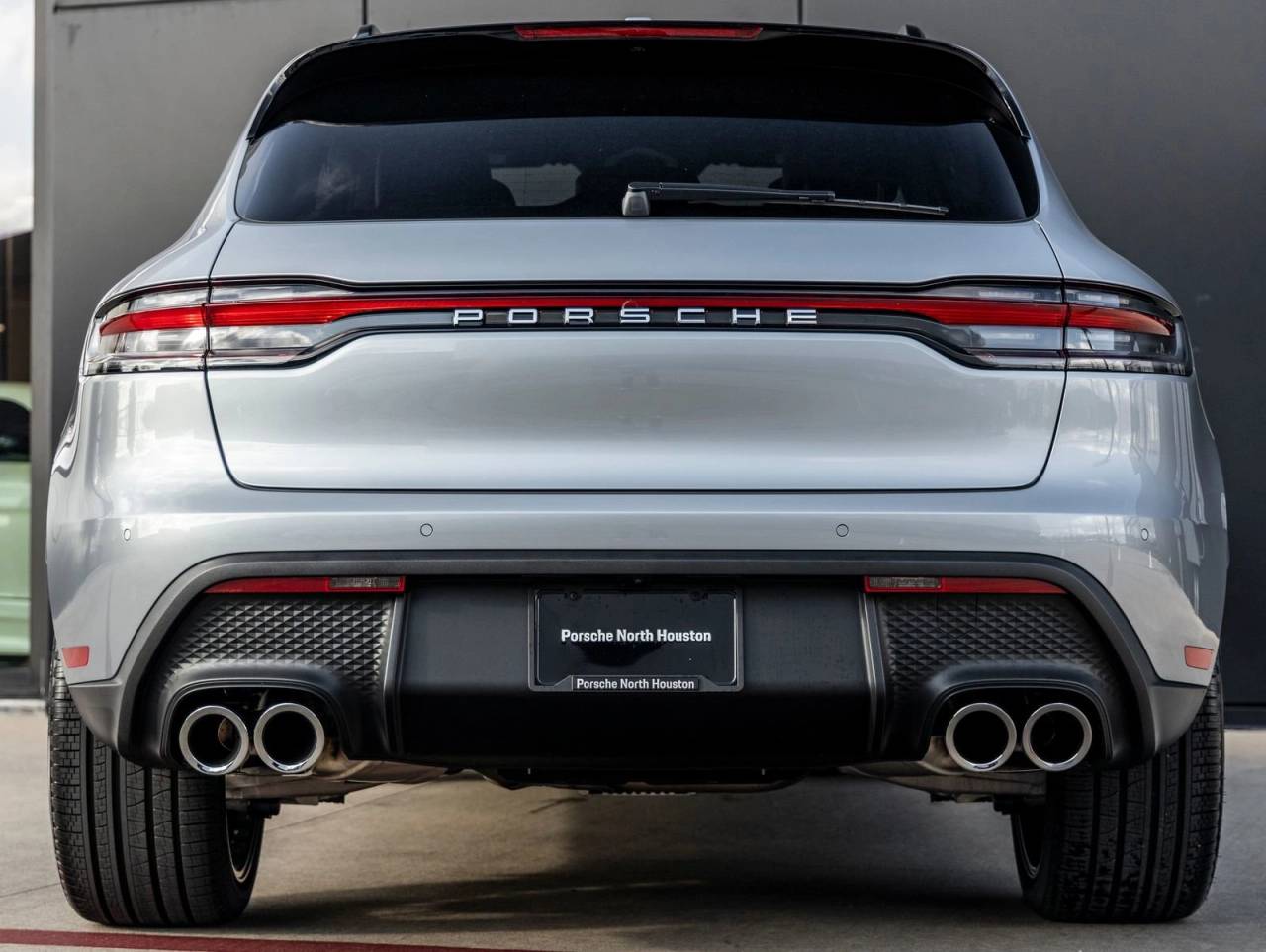 2026 Porsche Macan AWD