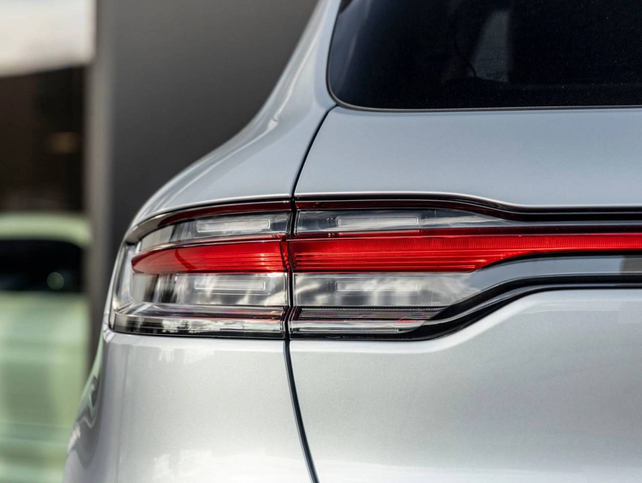 2026 Porsche Macan AWD