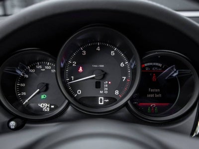 2026 Porsche Macan AWD