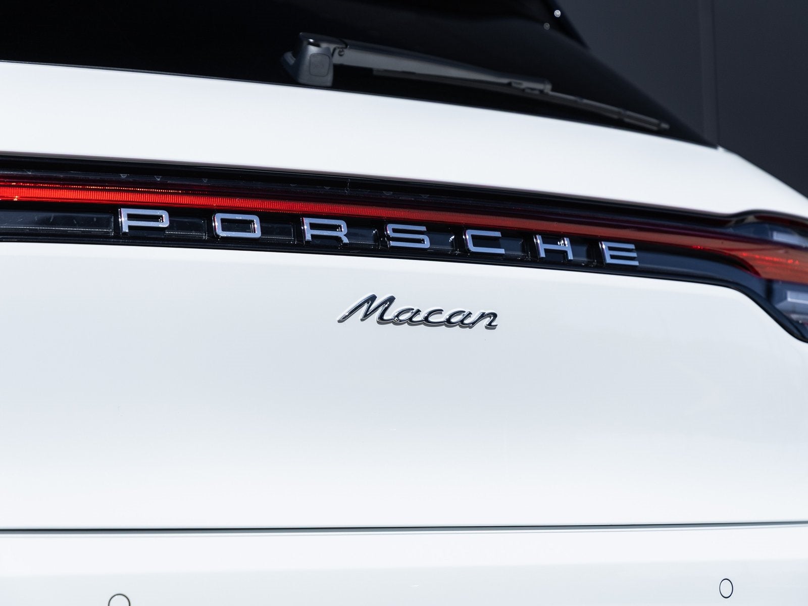 2026 Porsche Macan Macan