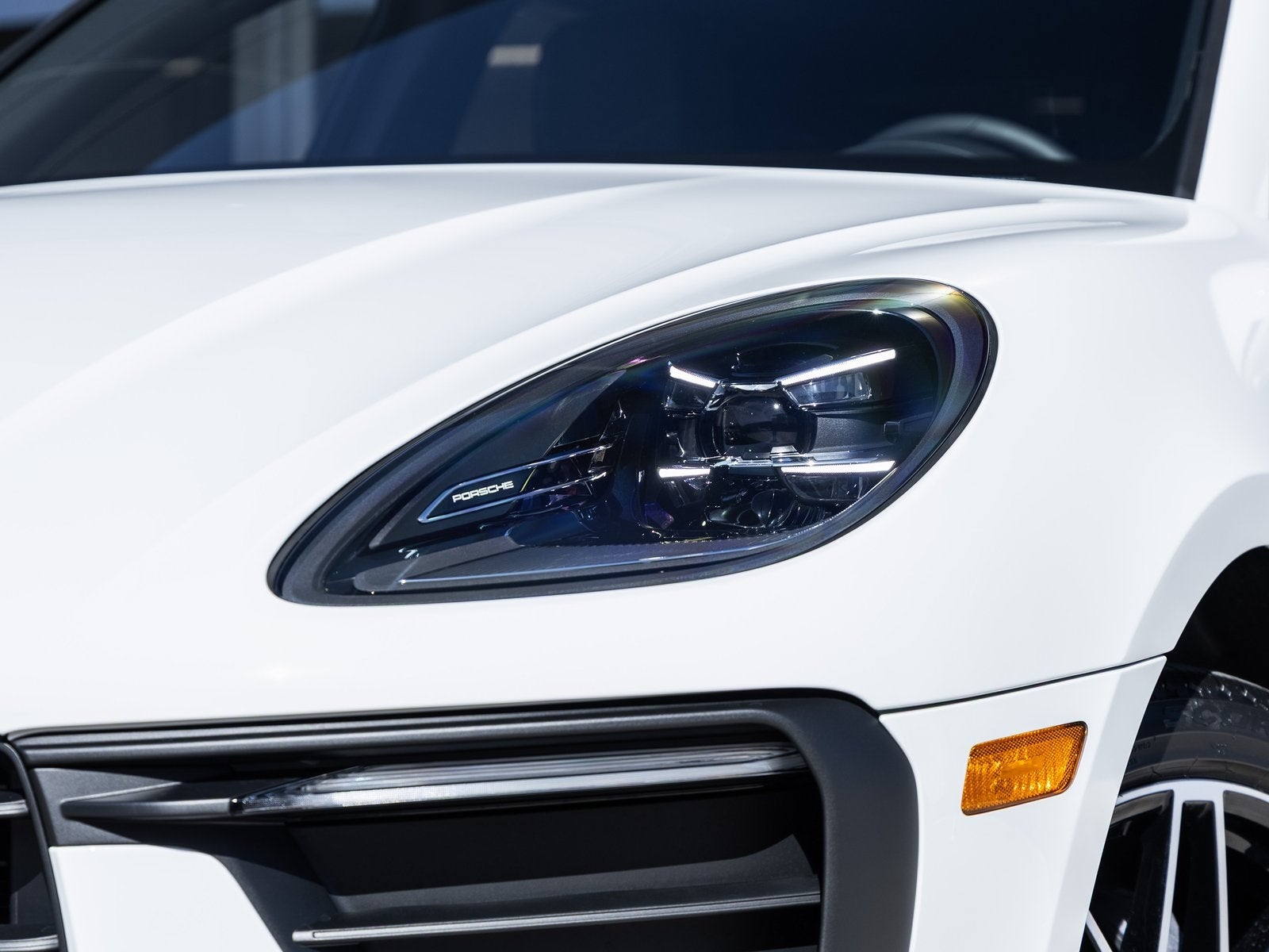 2026 Porsche Macan Macan