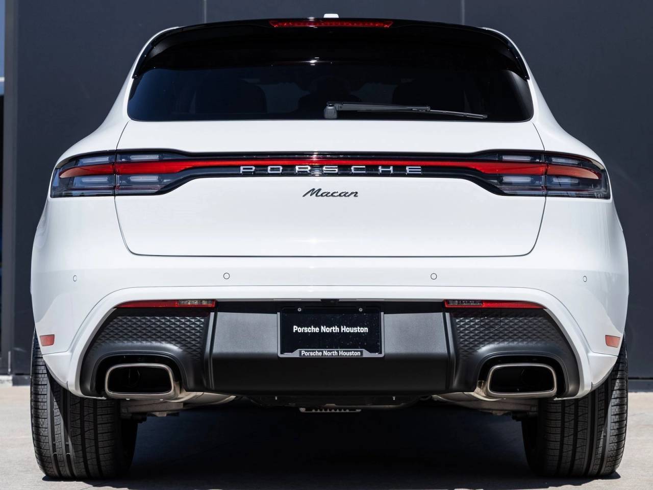 2026 Porsche Macan Macan
