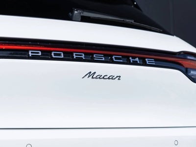 2026 Porsche Macan Macan