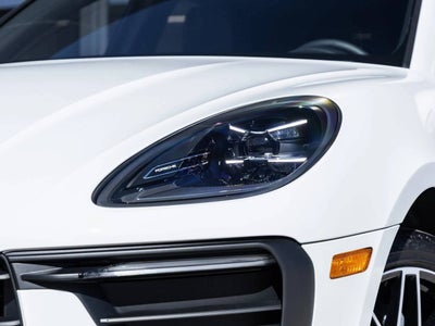 2026 Porsche Macan Macan