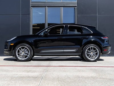 2026 Porsche Macan Macan