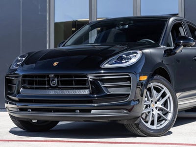 2026 Porsche Macan Macan